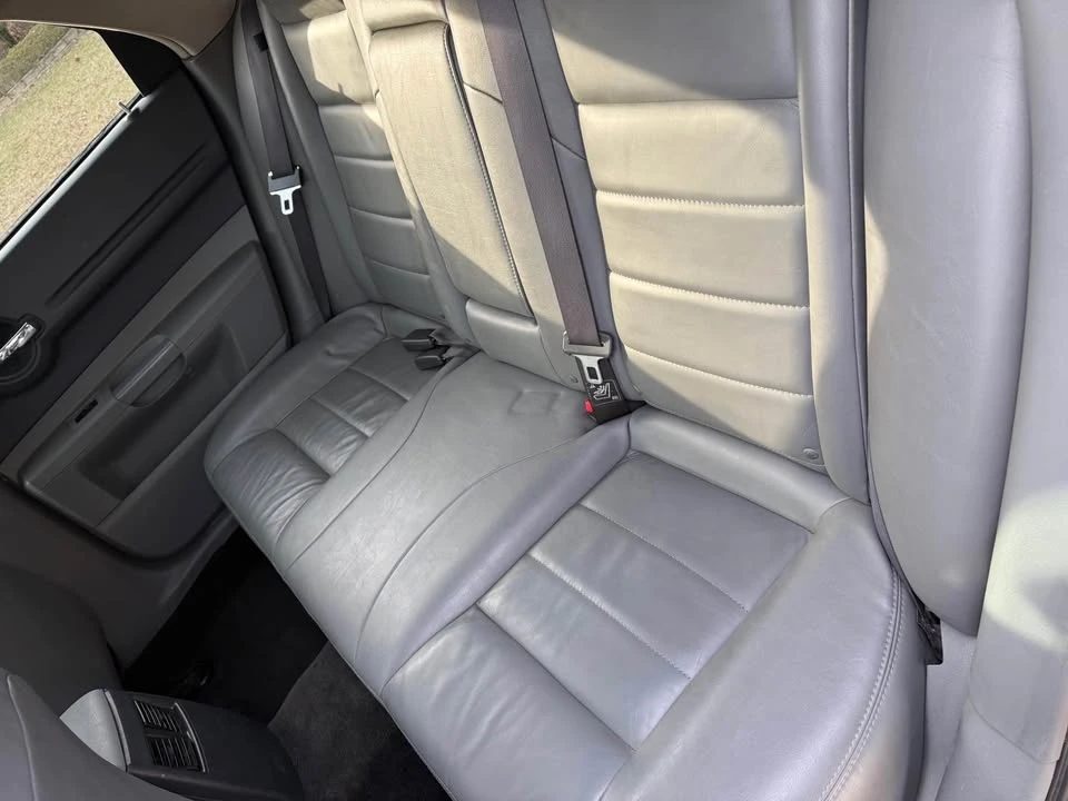 2005 Dodge Magnum 2nd Gen Wagon - Image 7 of 9
