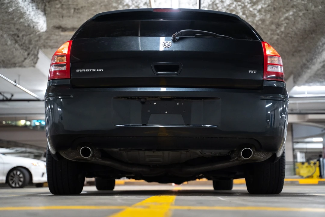 2005 Dodge Magnum 2nd Gen Wagon - Image 11 of 31