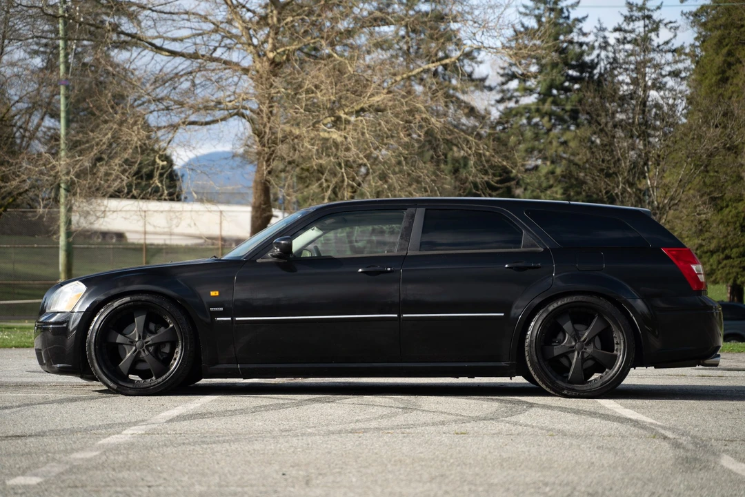 2005 Dodge Magnum 2nd Gen Wagon - Image 5 of 31