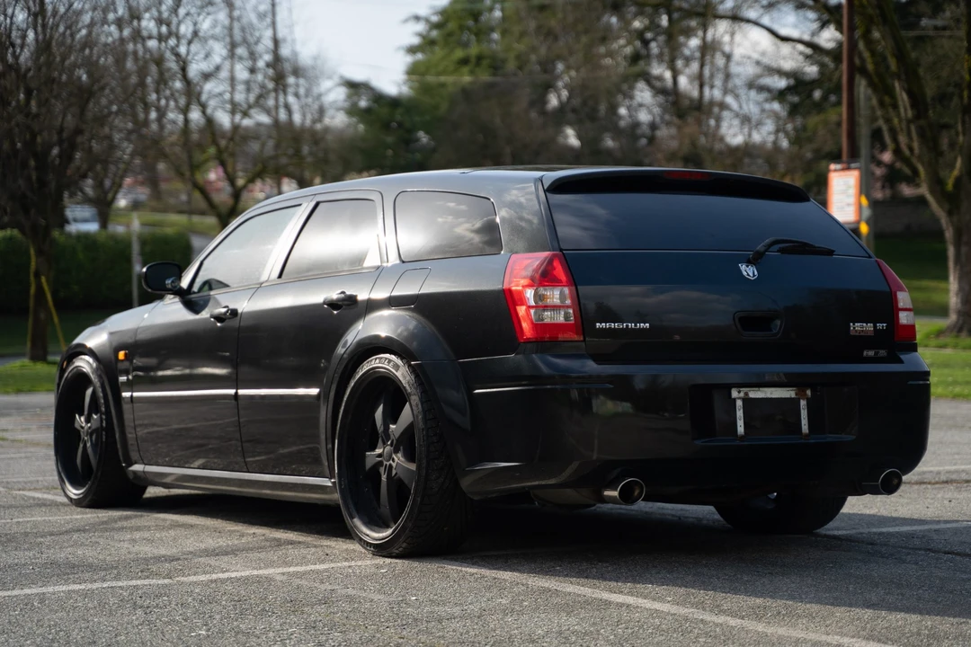 2005 Dodge Magnum 2nd Gen Wagon - Image 7 of 31