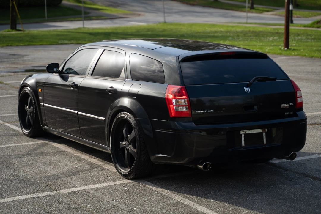 2005 Dodge Magnum 2nd Gen Wagon - Image 6 of 31