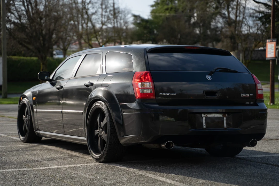 2005 Dodge Magnum 2nd Gen Wagon - Image 10 of 31