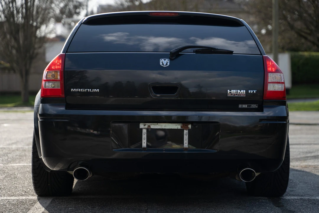 2005 Dodge Magnum 2nd Gen Wagon - Image 15 of 31