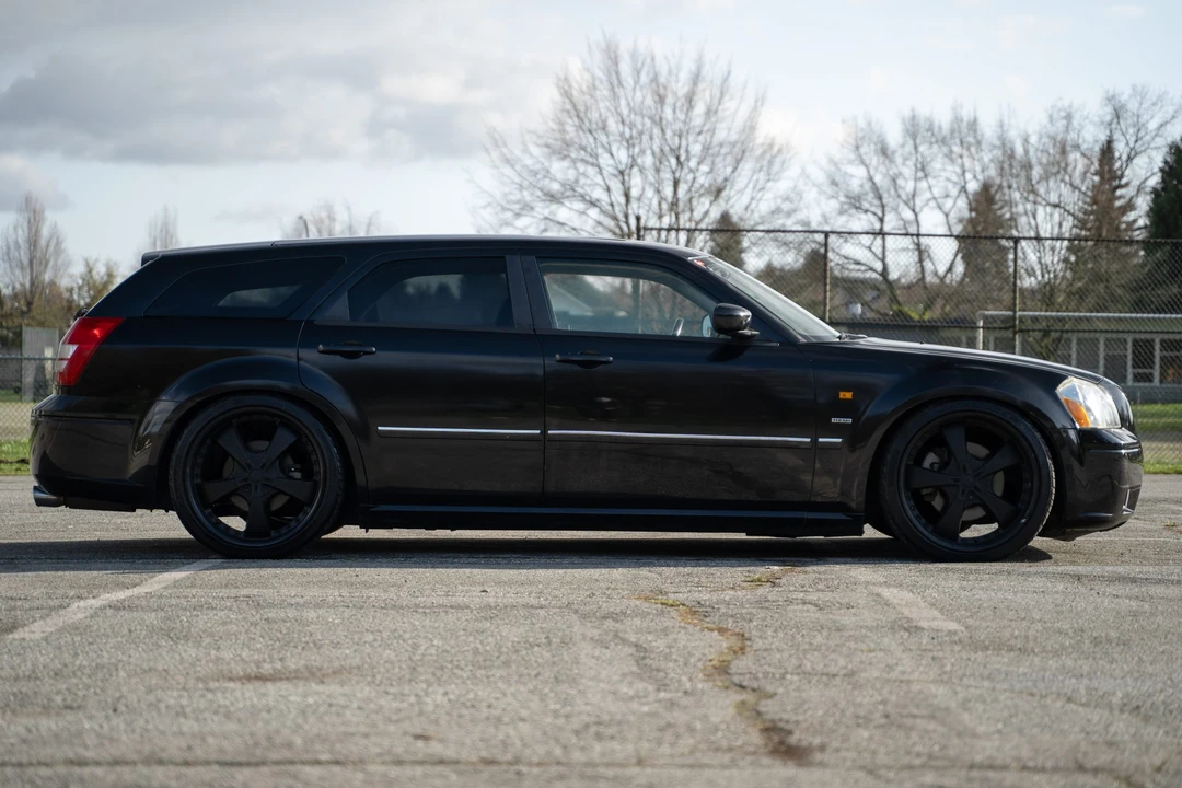 2005 Dodge Magnum 2nd Gen Wagon - Image 20 of 31