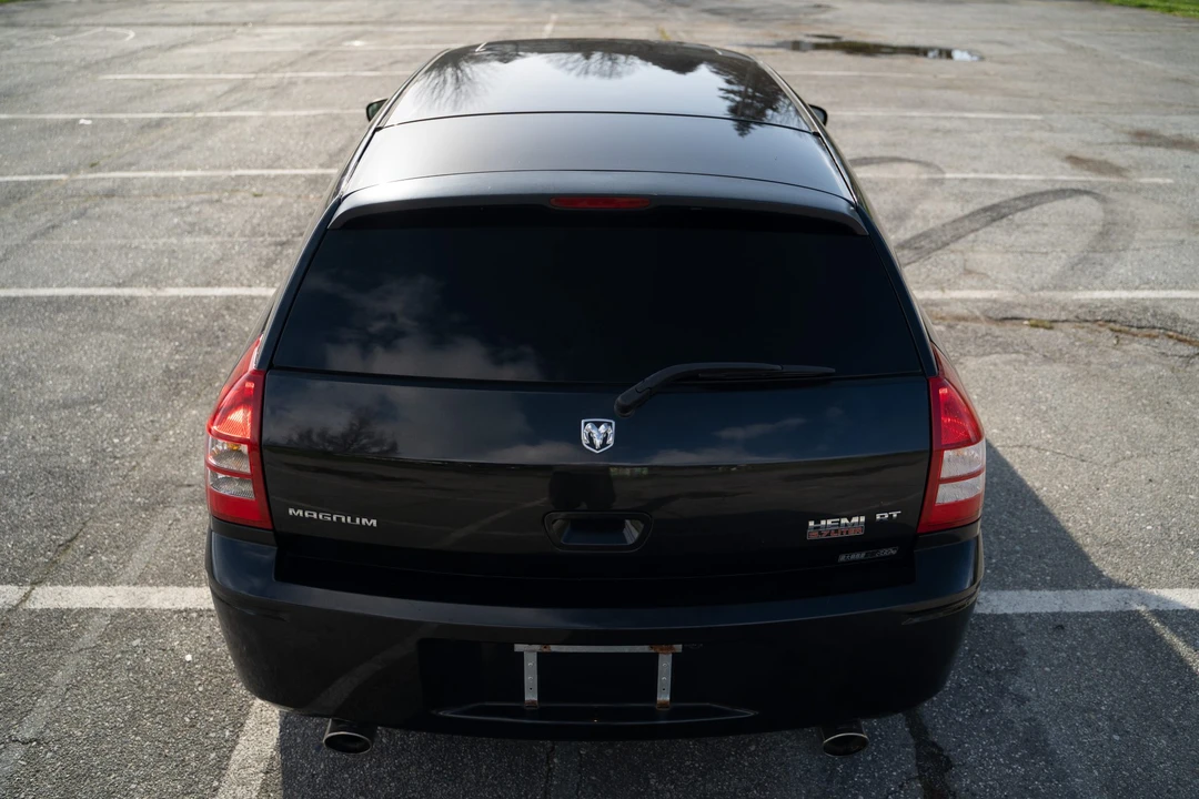 2005 Dodge Magnum 2nd Gen Wagon - Image 12 of 31