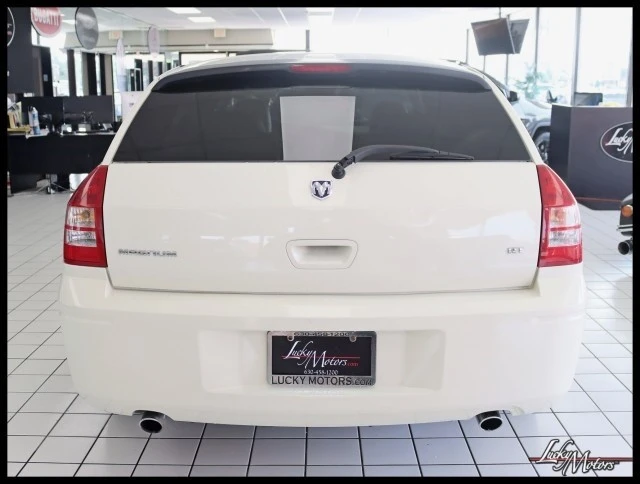 2005 Dodge Magnum 2nd Gen Wagon - Image 11 of 12