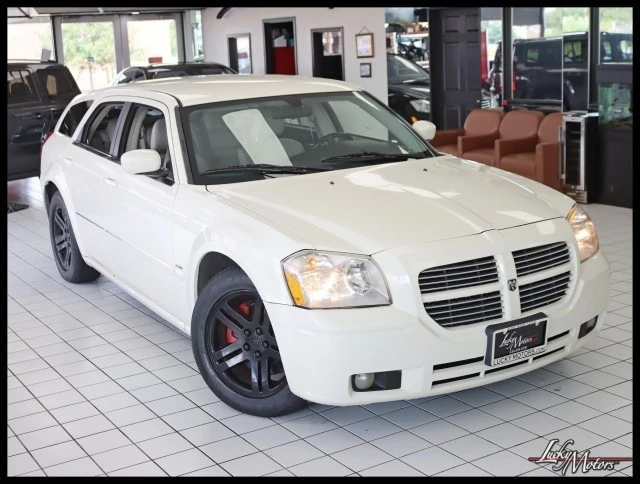 2005 Dodge Magnum 2nd Gen Wagon - Image 5 of 12