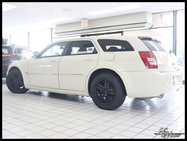 2005 Dodge Magnum 2nd Gen Wagon - Image 7 of 12