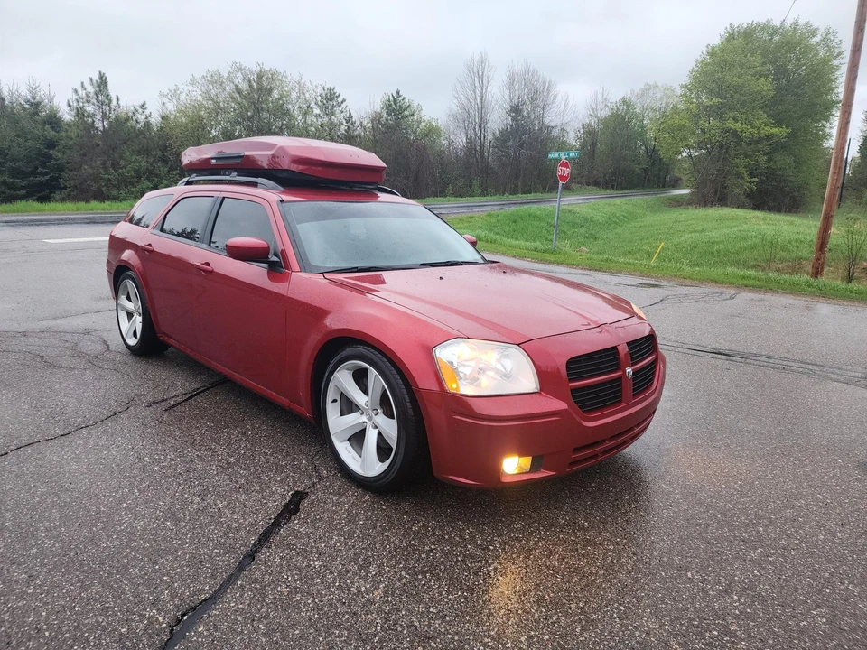2005 Dodge Magnum 2nd Gen Wagon - Image 15 of 31