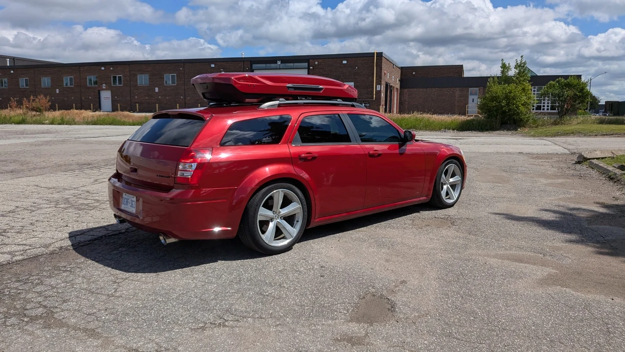2005 Dodge Magnum 2nd Gen Wagon - Image 5 of 31