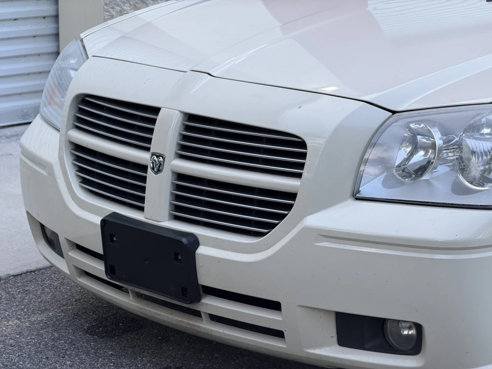 2005 Dodge Magnum 2nd Gen Wagon - Image 20 of 31