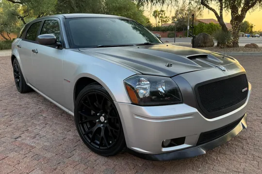 2005 Dodge Magnum R/T