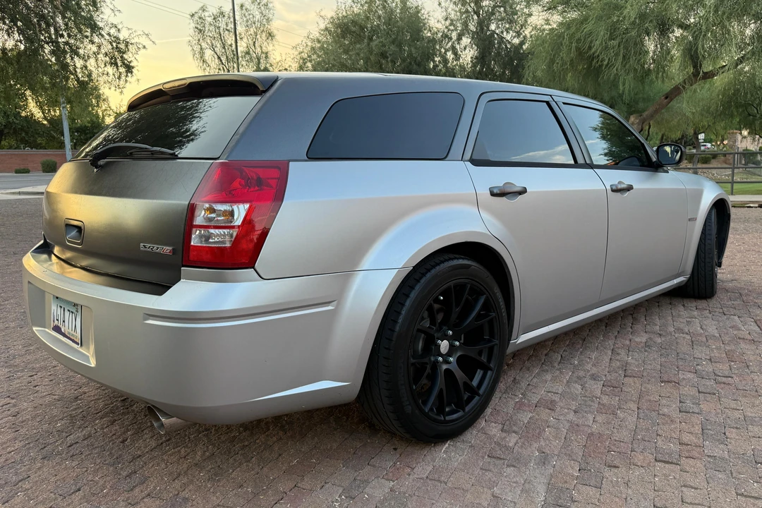 2005 Dodge Magnum 2nd Gen Wagon - Image 4 of 31