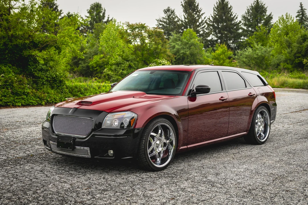 2005 Dodge Magnum 2nd Gen Wagon - Image 10 of 31