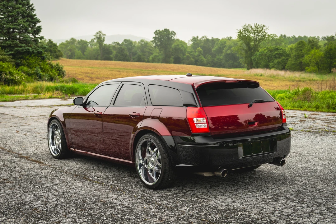 2005 Dodge Magnum 2nd Gen Wagon - Image 21 of 31