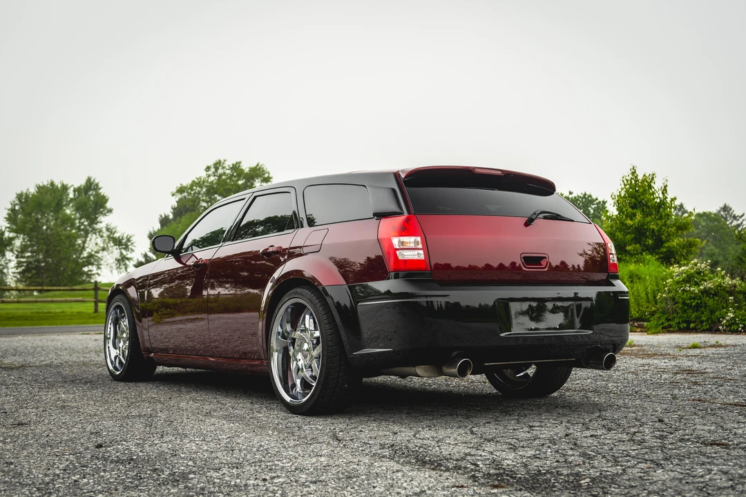 2005 Dodge Magnum 2nd Gen Wagon - Image 23 of 31