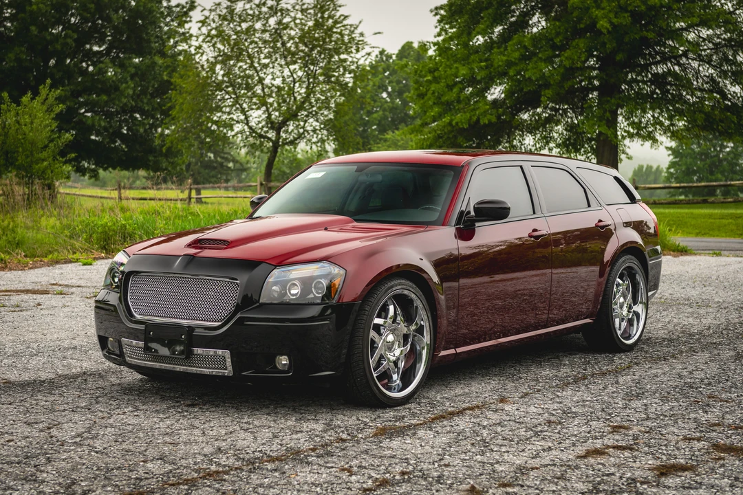 2005 Dodge Magnum 2nd Gen Wagon - Image 7 of 31