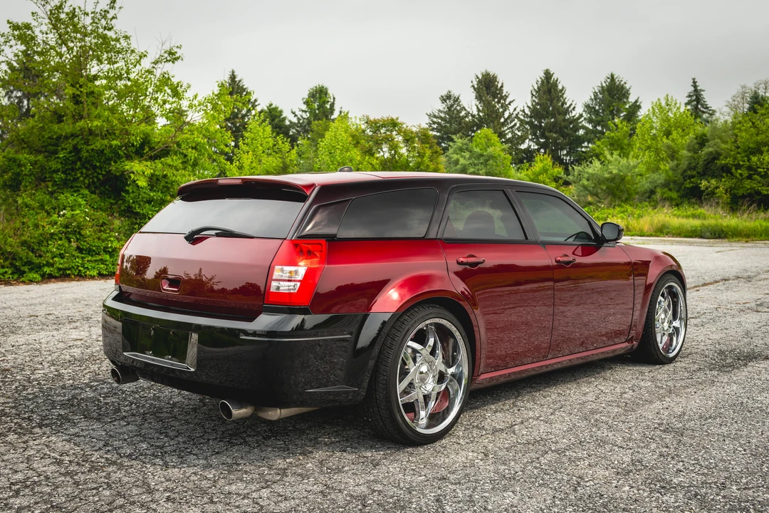 2005 Dodge Magnum 2nd Gen Wagon - Image 29 of 31