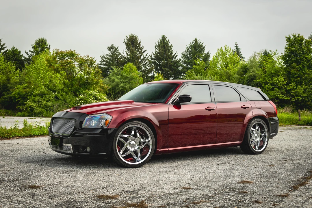 2005 Dodge Magnum 2nd Gen Wagon - Image 14 of 31