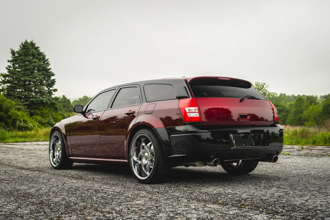 2005 Dodge Magnum 2nd Gen Wagon - Image 22 of 31