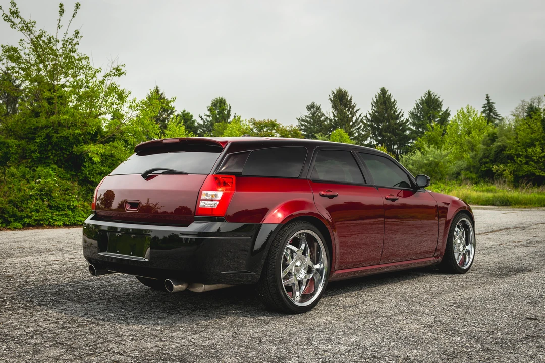 2005 Dodge Magnum 2nd Gen Wagon - Image 30 of 31