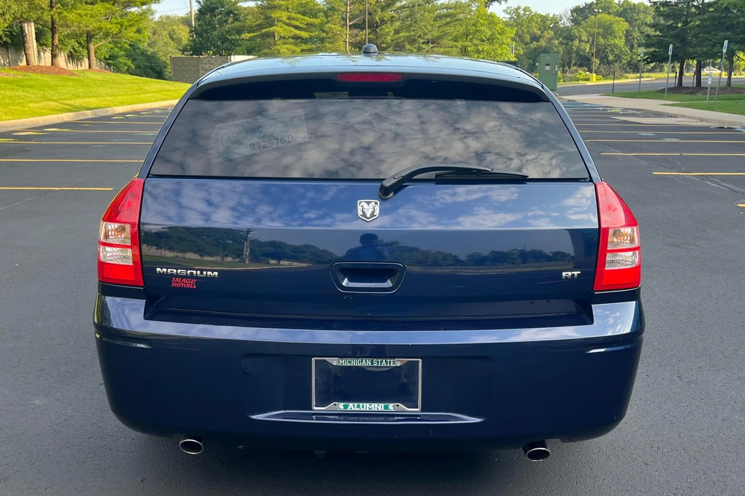 2005 Dodge Magnum 2nd Gen Wagon - Image 5 of 31