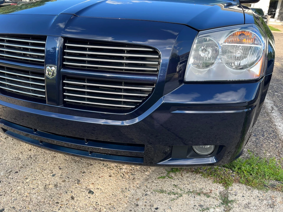 2005 Dodge Magnum 2nd Gen Wagon - Image 17 of 31