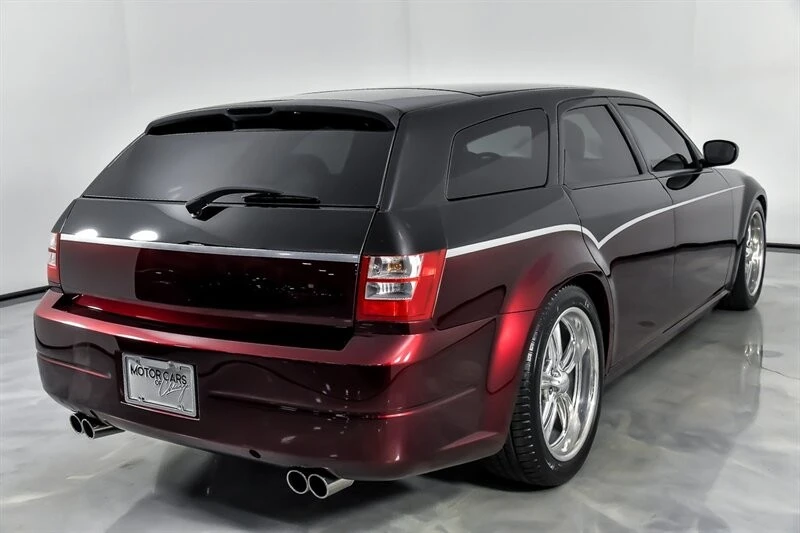 2005 Dodge Magnum 2nd Gen Wagon - Image 11 of 21