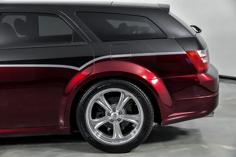 2005 Dodge Magnum 2nd Gen Wagon - Image 8 of 21
