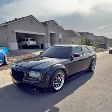 2005 Dodge Magnum R/T SRT