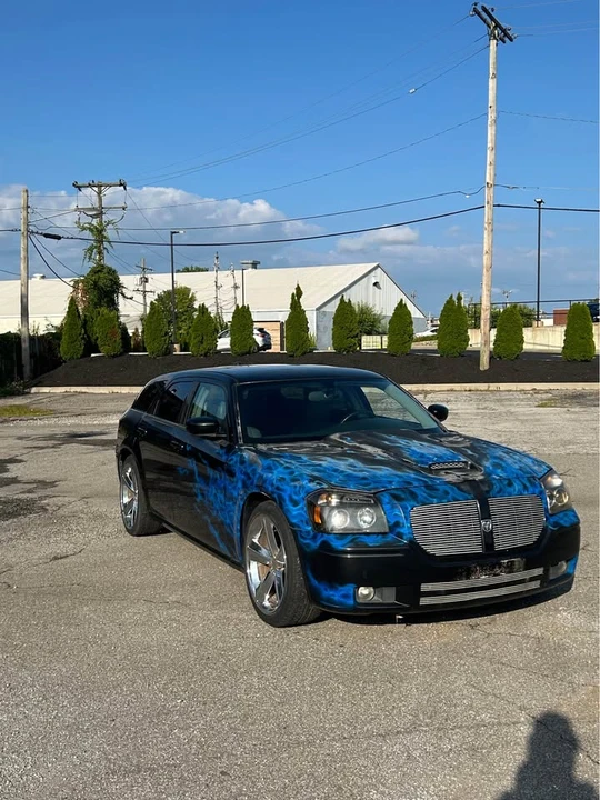2005 Dodge Magnum 2nd Gen Wagon - Image 11 of 18