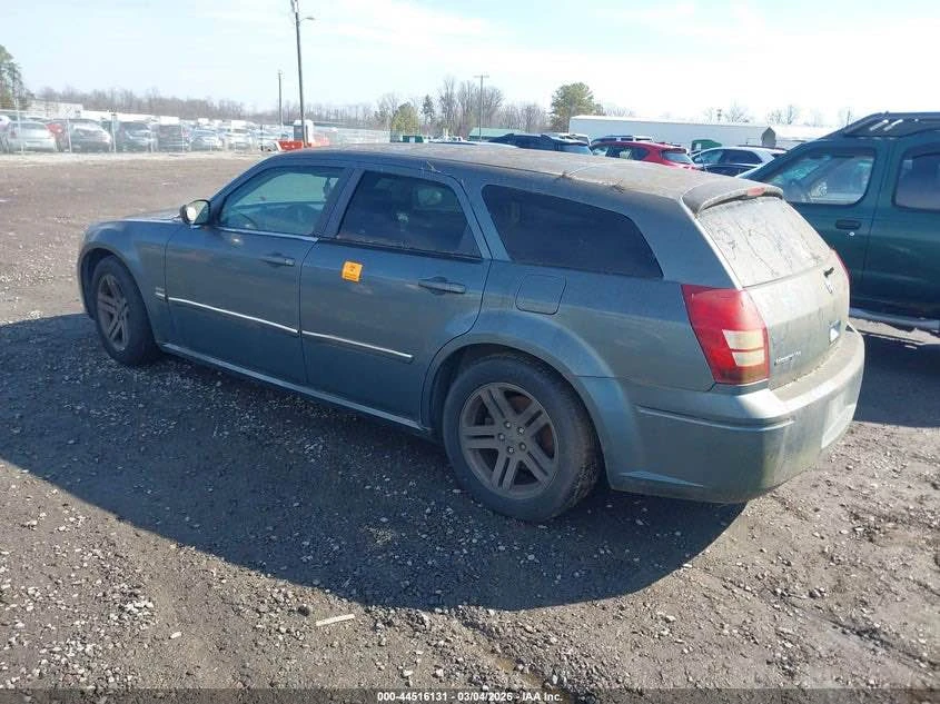 2005 Dodge Magnum 2nd Gen Wagon - Image 3 of 6