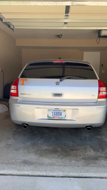 2005 Dodge Magnum 2nd Gen Wagon - Image 21 of 21