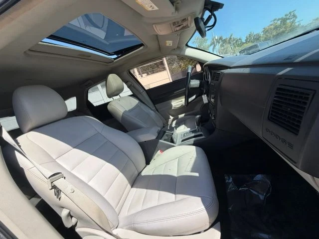 2005 Dodge Magnum 2nd Gen Wagon - Image 13 of 17