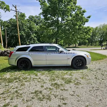 2005 Dodge Magnum R/T Sport Wagon 4D