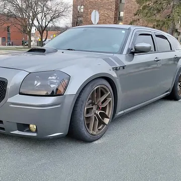 2005 Dodge Magnum R/T Sport Wagon 4D