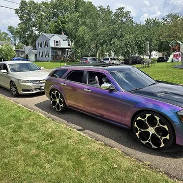2005 Dodge Magnum R/T Sport Wagon 4D