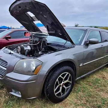 2005 Dodge Magnum R/T Sport Wagon