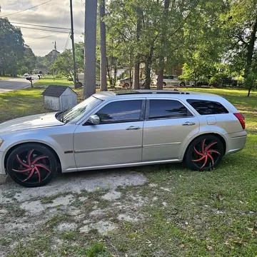 2005 Dodge Magnum R/T Sport Wagon 4D