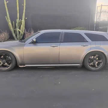 2005 Dodge Magnum R/T Sport Wagon 4D