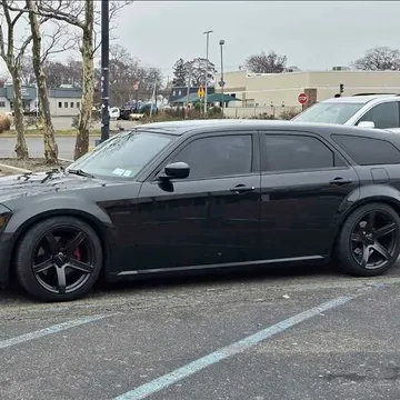 2005 Dodge Magnum R/T Sport Wagon 4D
