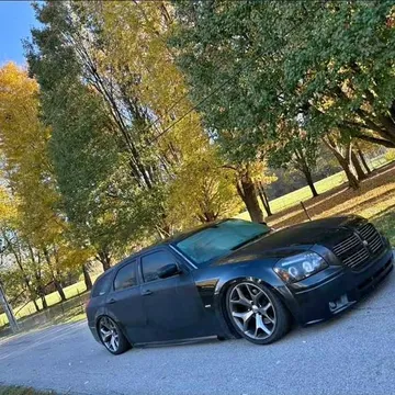 2005 Dodge Magnum R/T Sport Wagon 4D