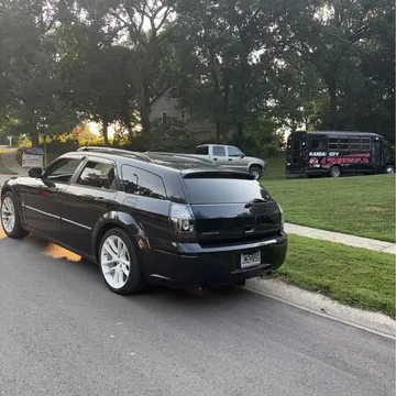 2005 Dodge Magnum R/T Sport Wagon 4D