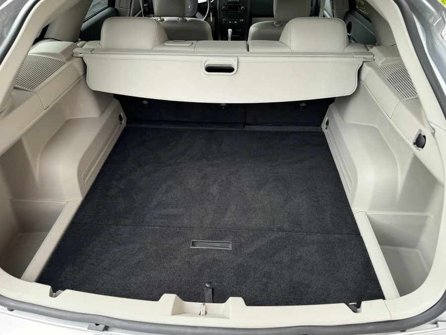 2005 Dodge Magnum 2nd Gen Wagon - Image 13 of 13