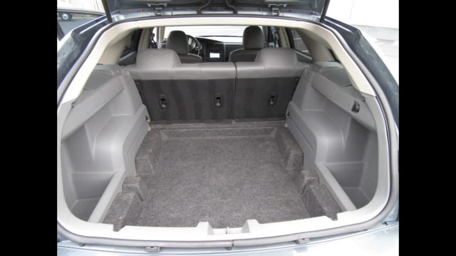 2005 Dodge Magnum 2nd Gen Wagon - Image 23 of 26