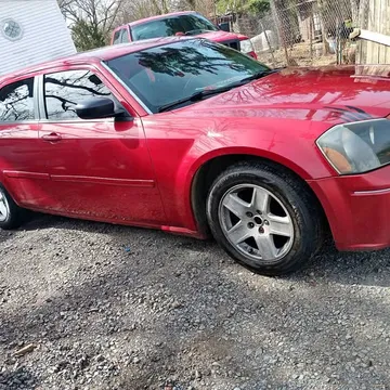 2005 Dodge Magnum SE Sport Wagon 4D