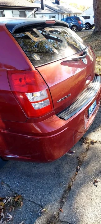 2005 Dodge Magnum SRT8 2nd Gen - Image 3 of 5