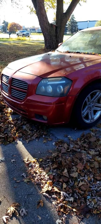 2005 Dodge Magnum SRT8 2nd Gen - Image 5 of 5