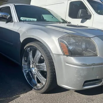 2005 Dodge Magnum SXT