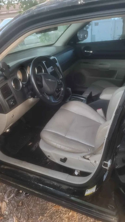 2005 Dodge Magnum 2nd Gen Wagon - Image 6 of 11